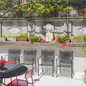 Family With Terrace Historical Center Venedig