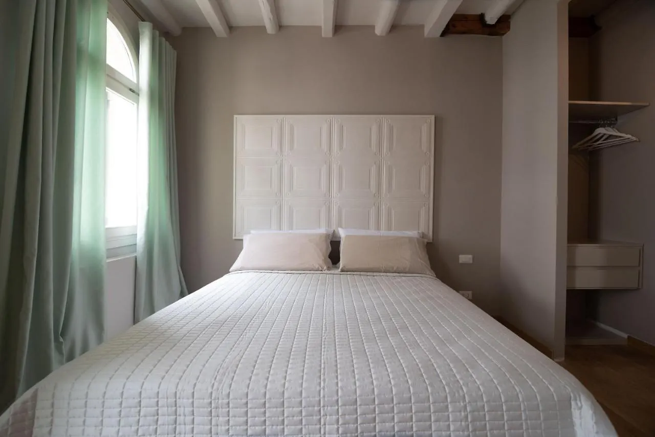 Apartment Appartamento Delle Vele Venice Italy