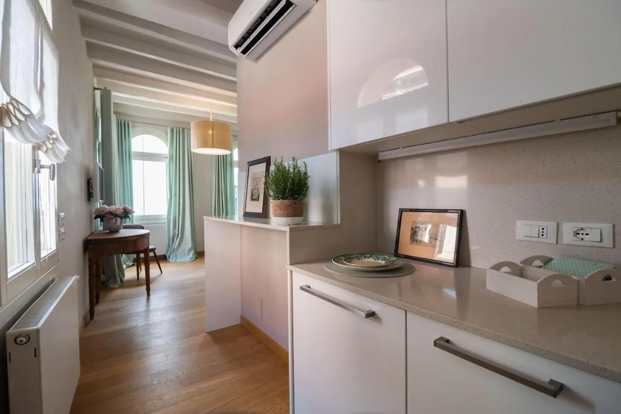 Appartamento Delle Vele Venice Italy